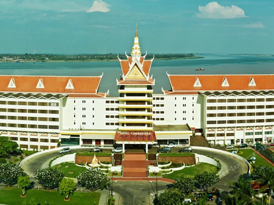 Hotel Cambodiana Phnom Penh.jpg